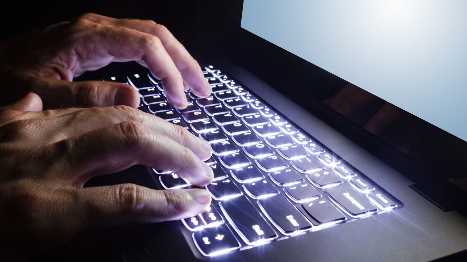 Keyboard Light Issues: What to Do When the Light Won’t Turn On?