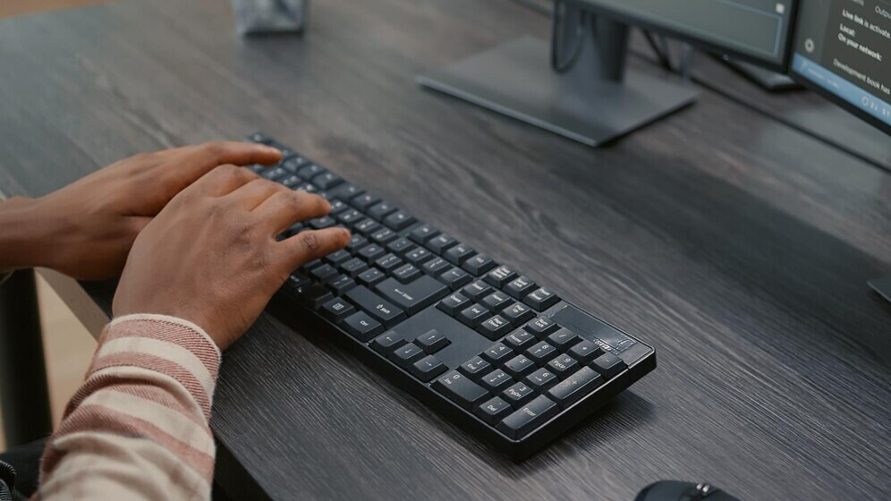 How to Fix Your Laptop’s Hot Keyboard?